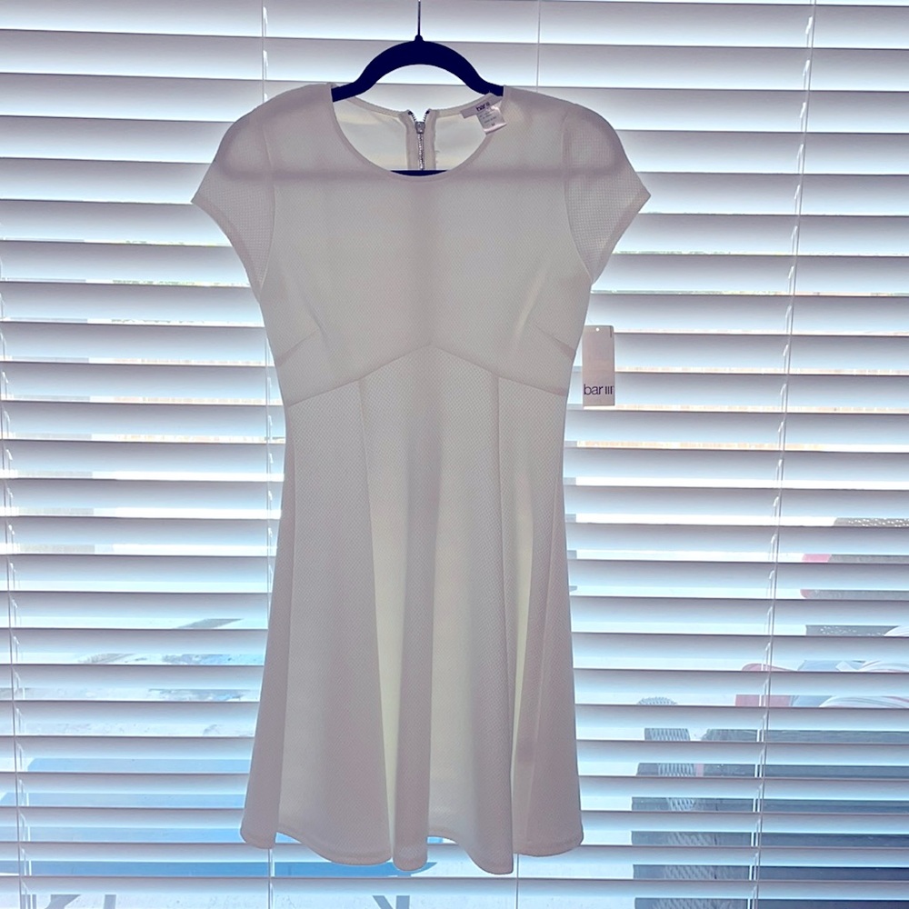 NWT Bar III white zip up back dress